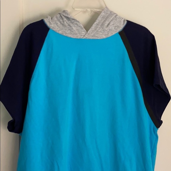 NWT men’s DKNY sport short sleeve with hood - Picture 2 of 11